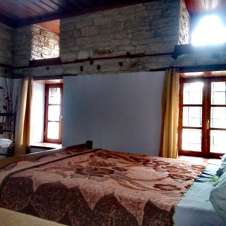Ruols Guesthouse Гірокастра Екстер'єр фото